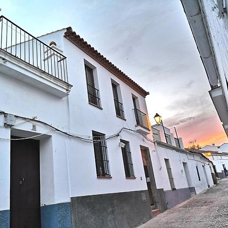 Casa Centenaria Con Encanto Zufre 外观 照片