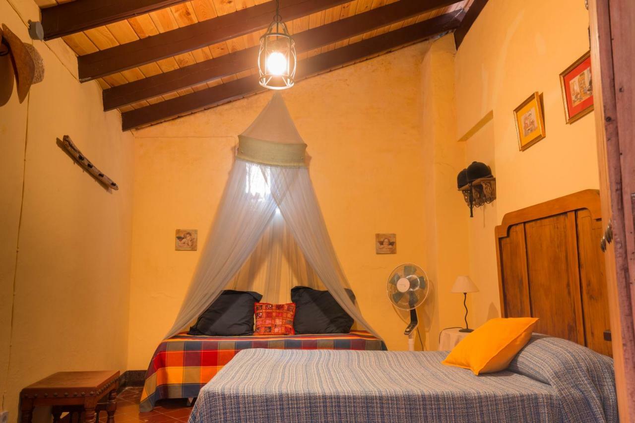 Casa Centenaria Con Encanto Zufre 外观 照片